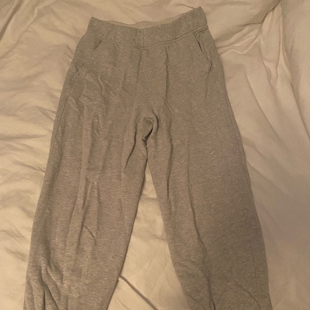 Womens lululemon sweatpants